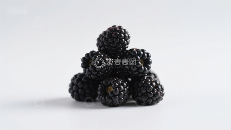 高清大图下载【趣麦麦图】新鲜黑莓堆叠展示
