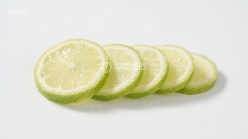 高清大图下载【趣麦麦图】新鲜柠檬切片，白色背景