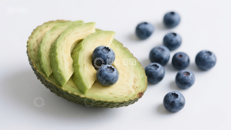 高清大图下载【趣麦麦图】切片牛油果与蓝莓