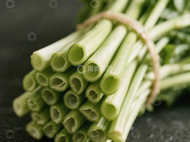 高清大图下载【趣麦麦图】新鲜捆扎的绿色葱段