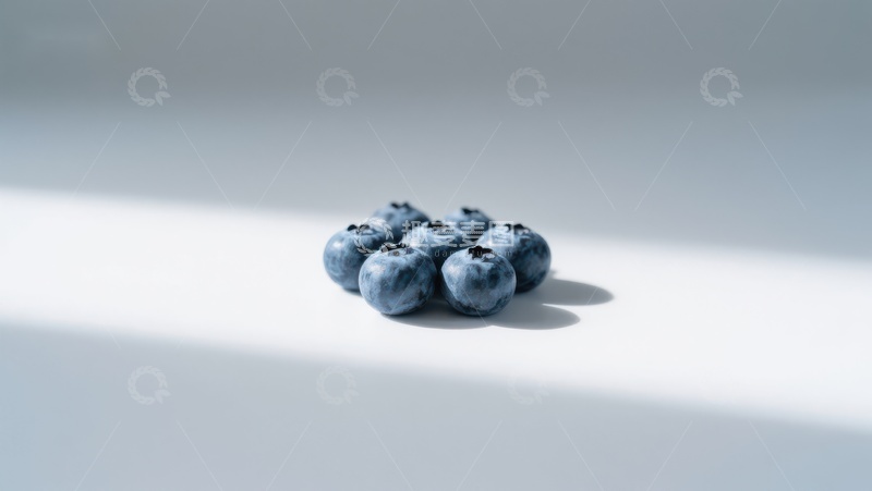 高清大图下载【趣麦麦图】阳光下的蓝莓静物