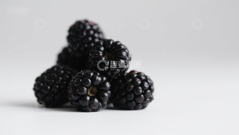 高清大图下载【趣麦麦图】新鲜黑莓堆叠展示
