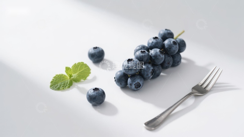 高清大图下载【趣麦麦图】蓝莓与薄荷叶的清新组合