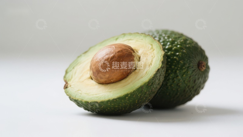 高清大图下载【趣麦麦图】新鲜切开的牛油果