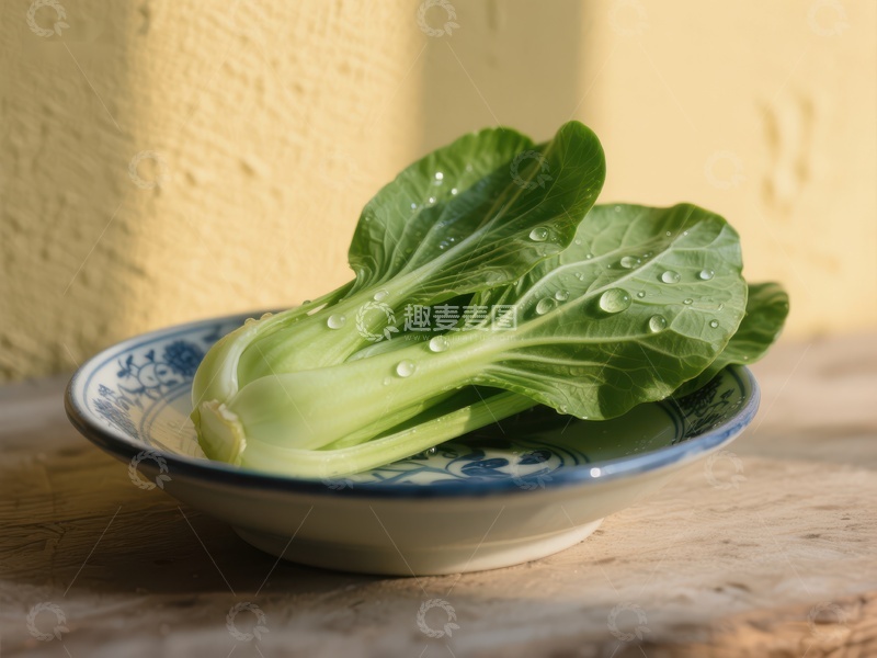 高清大图下载【趣麦麦图】青菜置于瓷碗中，阳光洒落