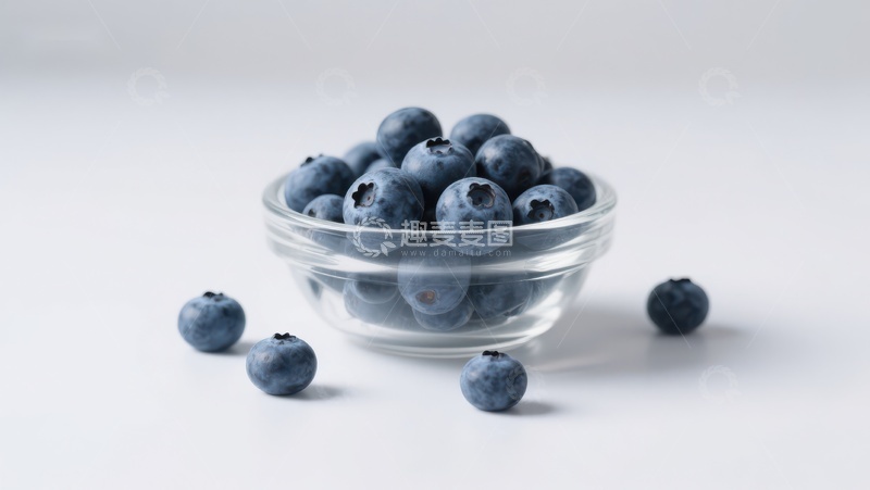 高清大图下载【趣麦麦图】玻璃碗中的新鲜蓝莓