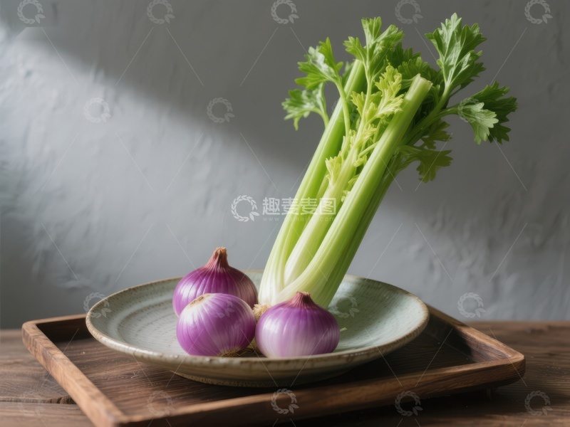 高清大图下载【趣麦麦图】芹菜与洋葱静物摆放