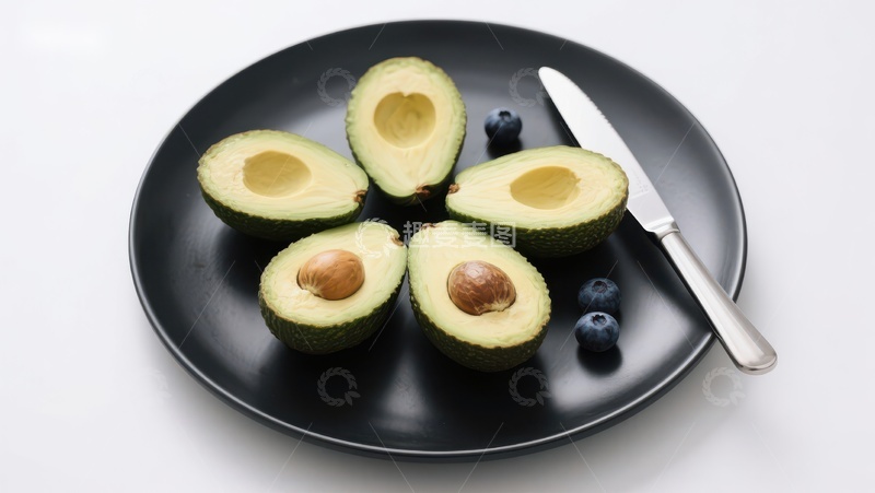 高清大图下载【趣麦麦图】切开的牛油果与蓝莓摆盘
