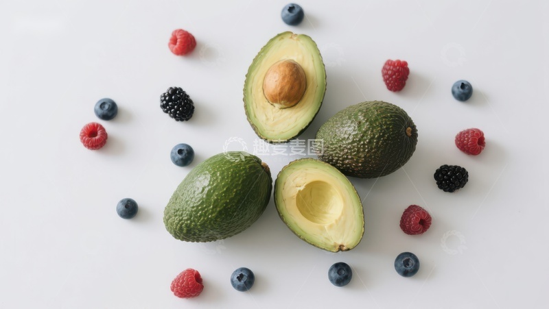 高清大图下载【趣麦麦图】新鲜牛油果与浆果的组合