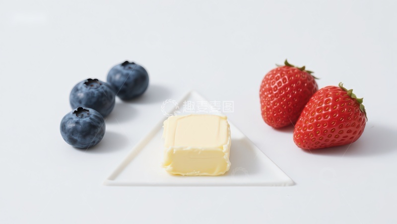 高清大图下载【趣麦麦图】黄油与草莓蓝莓的清新组合