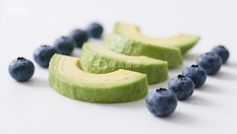 高清大图下载【趣麦麦图】新鲜牛油果与蓝莓的组合