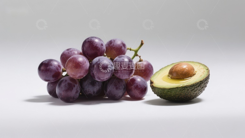 高清大图下载【趣麦麦图】葡萄与牛油果的静物组合
