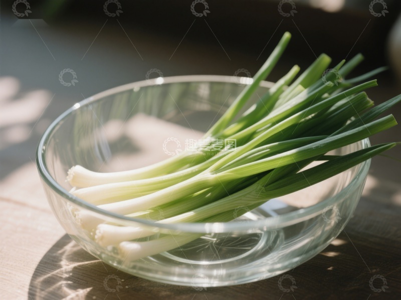高清大图下载【趣麦麦图】透明碗中的新鲜葱段