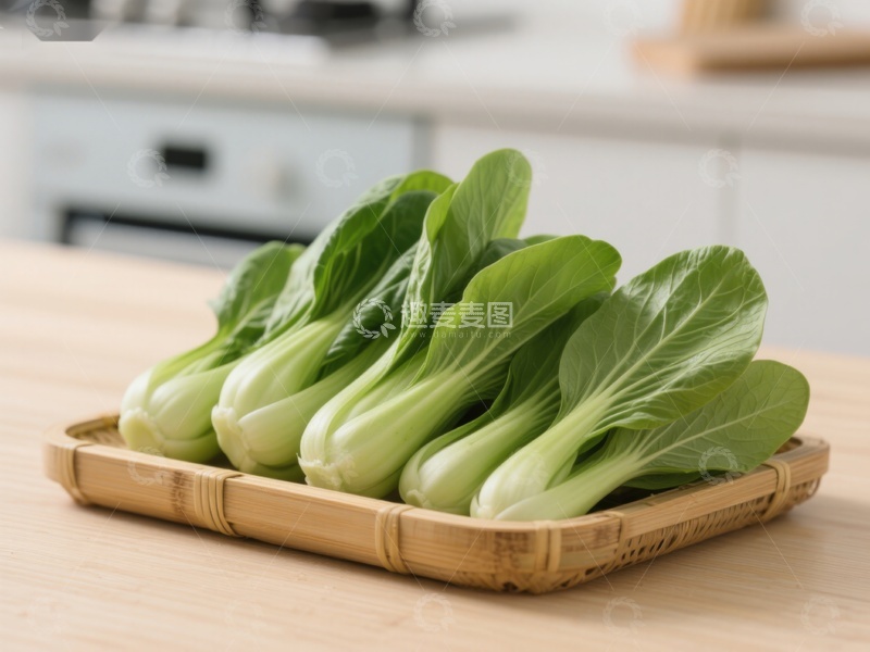高清大图下载【趣麦麦图】新鲜青菜置于竹盘中