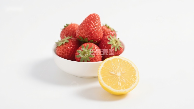 高清大图下载【趣麦麦图】草莓与柠檬的清新组合