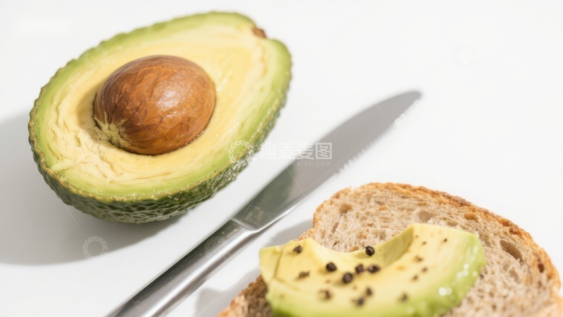高清大图下载【趣麦麦图】牛油果切片与面包