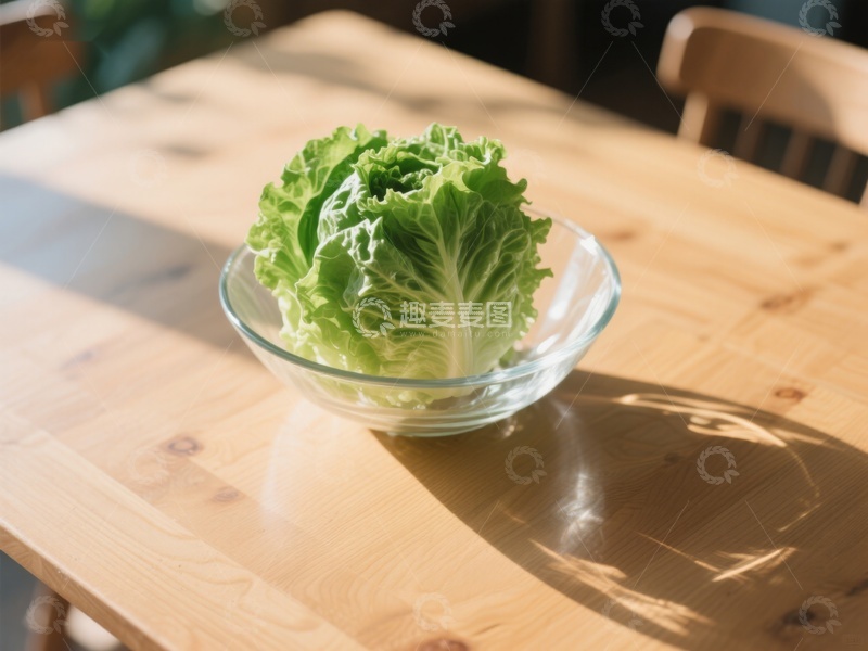 高清大图下载【趣麦麦图】透明碗中的新鲜生菜