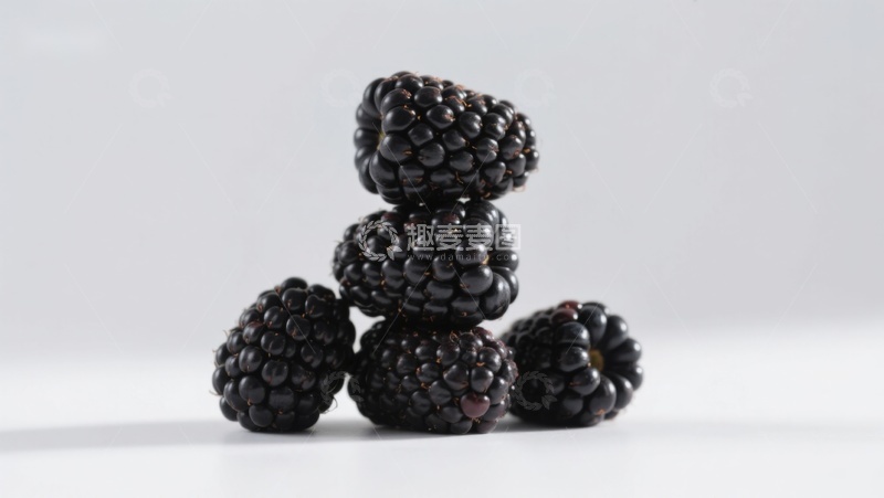 高清大图下载【趣麦麦图】新鲜黑莓堆叠展示