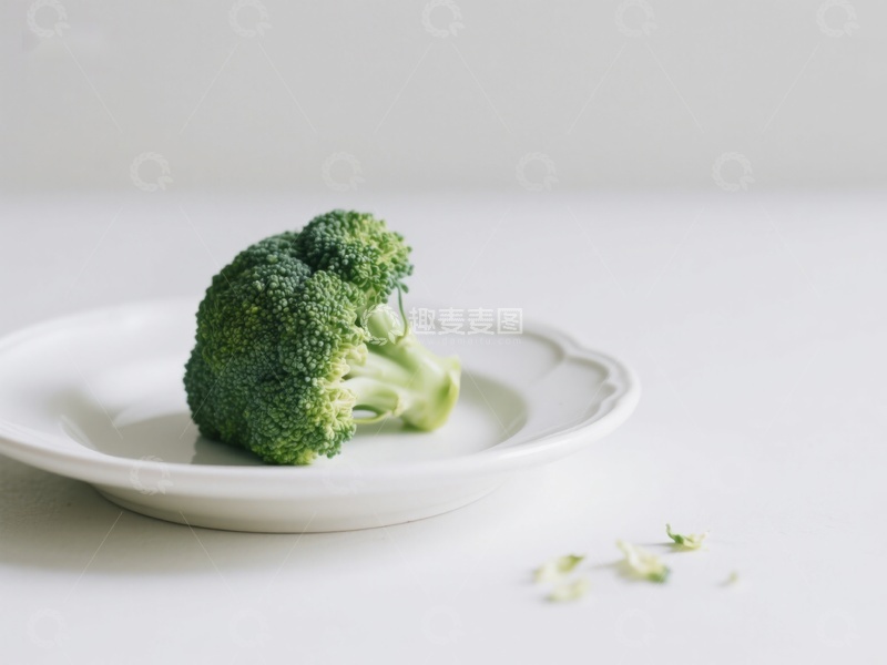 高清大图下载【趣麦麦图】盘中的西兰花