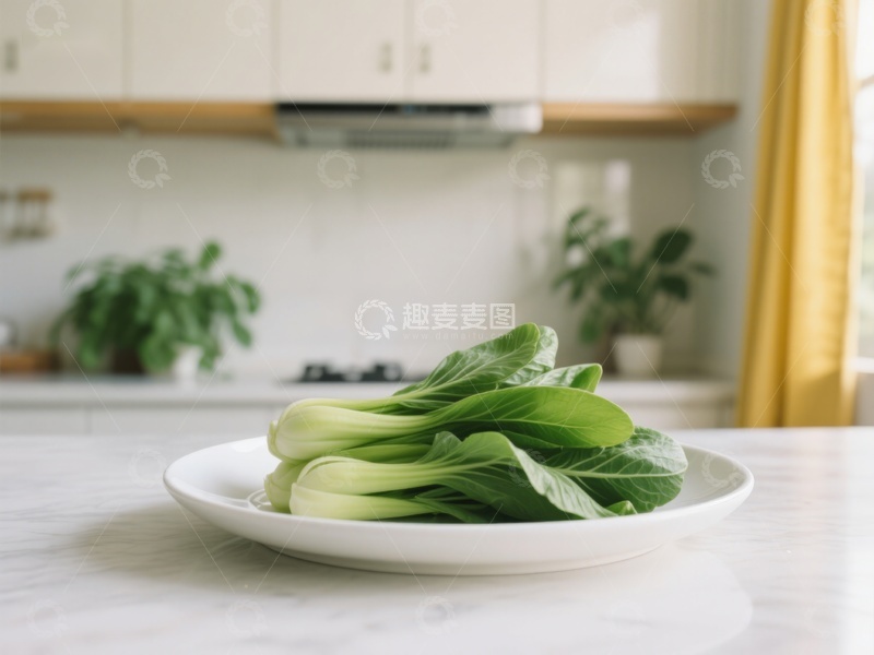 高清大图下载【趣麦麦图】新鲜青菜置于厨房白色盘中