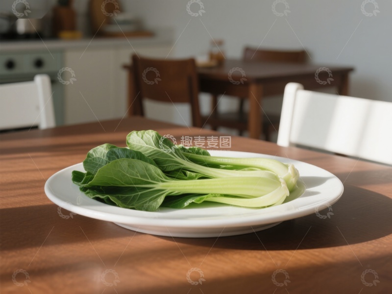 高清大图下载【趣麦麦图】新鲜青菜置于白色盘中