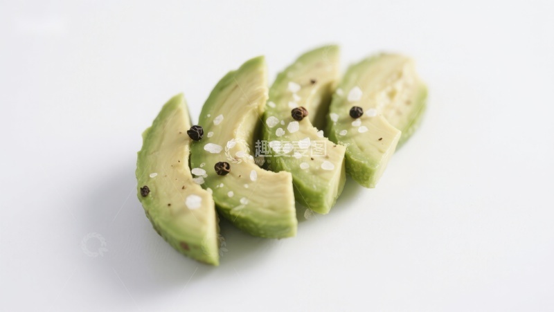 高清大图下载【趣麦麦图】切片牛油果撒上黑胡椒和盐