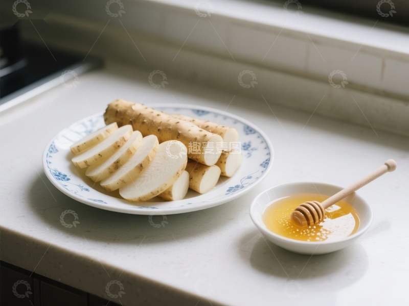 高清大图下载【趣麦麦图】山药切片与蜂蜜小碟