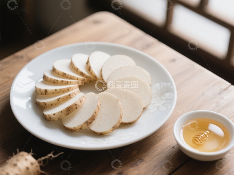 高清大图下载【趣麦麦图】新鲜山药片与蜂蜜的健康搭配
