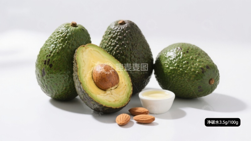 高清大图下载【趣麦麦图】新鲜牛油果与坚果的健康组合