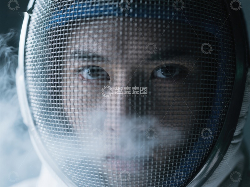 高清大图下载【趣麦麦图】击剑者专注的眼神