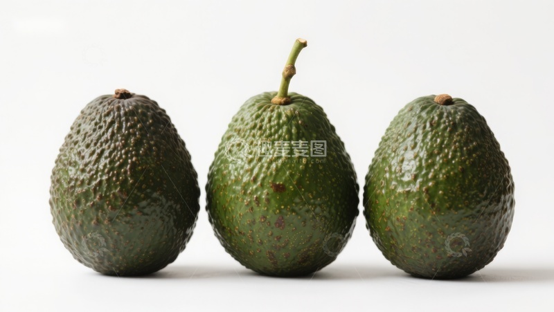 高清大图下载【趣麦麦图】三个新鲜牛油果并排展示