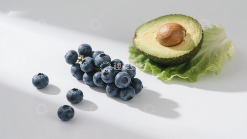 高清大图下载【趣麦麦图】蓝莓与牛油果的清新组合