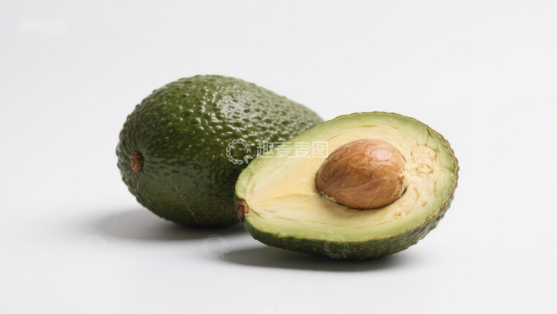 高清大图下载【趣麦麦图】新鲜牛油果，一半切开展示果核