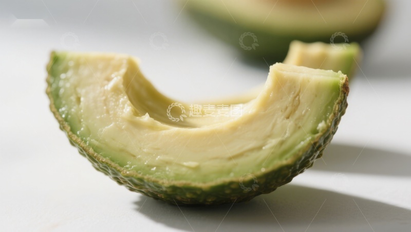 高清大图下载【趣麦麦图】新鲜切开的牛油果特写