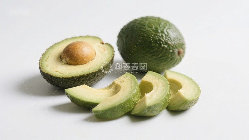 高清大图下载【趣麦麦图】新鲜切开的鳄梨展示