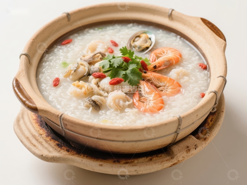 高清大图下载【趣麦麦图】海鲜粥盛于陶瓷碗中