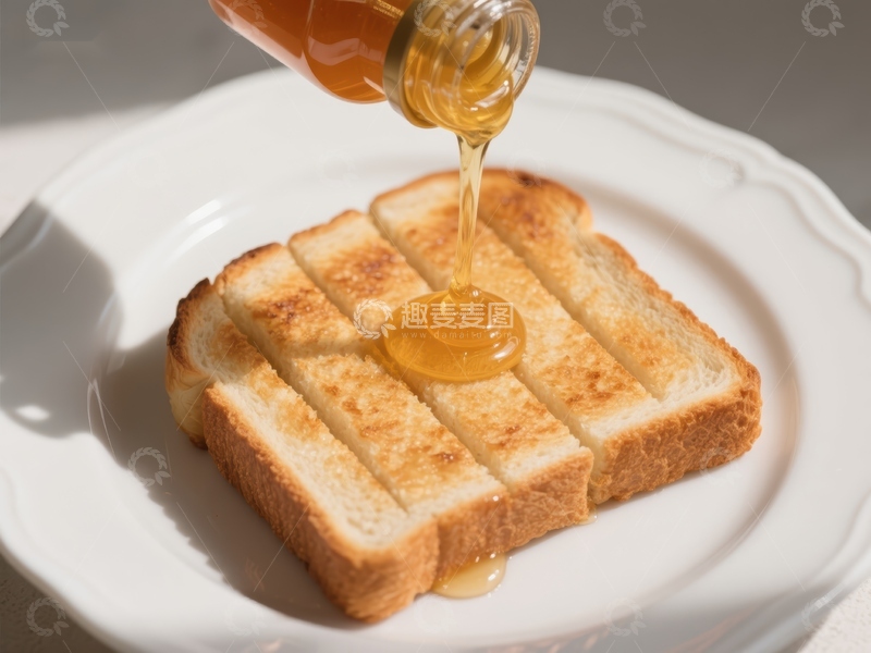 高清大图下载【趣麦麦图】蜂蜜浇灌在切片吐司上