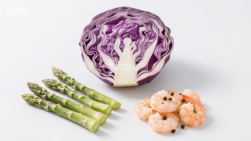 高清大图下载【趣麦麦图】紫甘蓝、芦笋与虾仁的清新组合