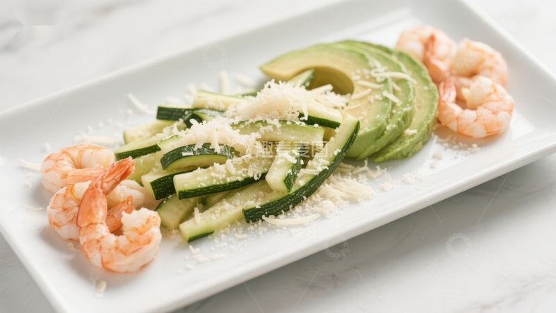 高清大图下载【趣麦麦图】虾仁配西葫芦片与牛油果