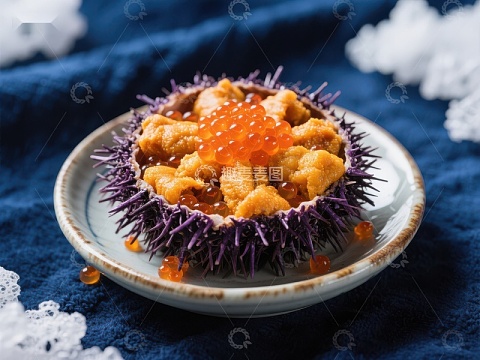 海胆刺身配鱼子酱
