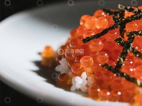 精致鱼子酱配饭