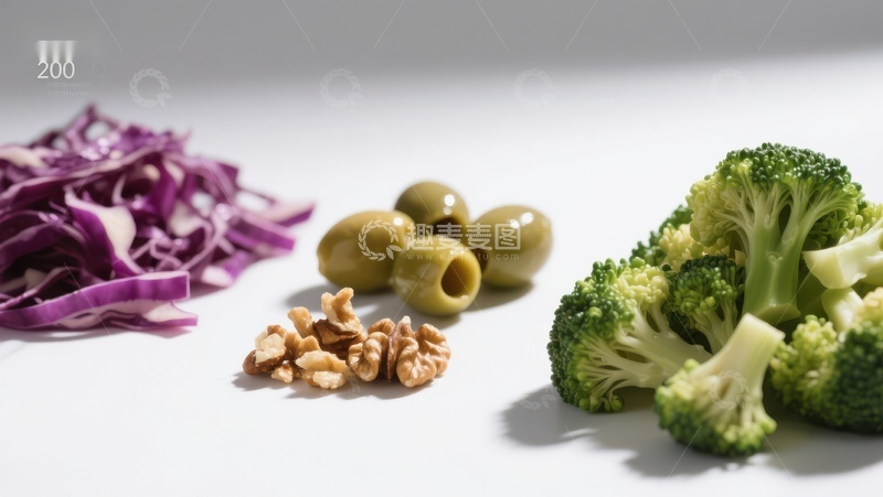 高清大图下载【趣麦麦图】新鲜蔬菜与坚果的组合