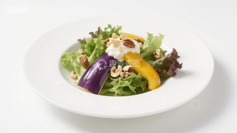 高清大图下载【趣麦麦图】蔬菜沙拉配坚果与酸奶油