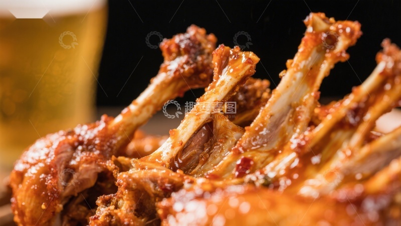 高清大图下载【趣麦麦图】香辣烤羊排配啤酒