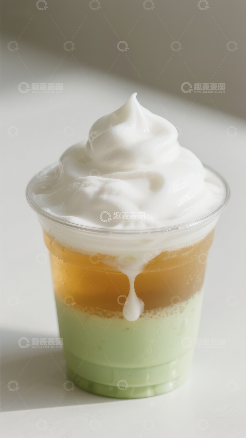 高清大图下载【趣麦麦图】层次分明的甜品杯