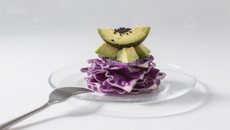 高清大图下载【趣麦麦图】紫甘蓝与牛油果的创意叠放