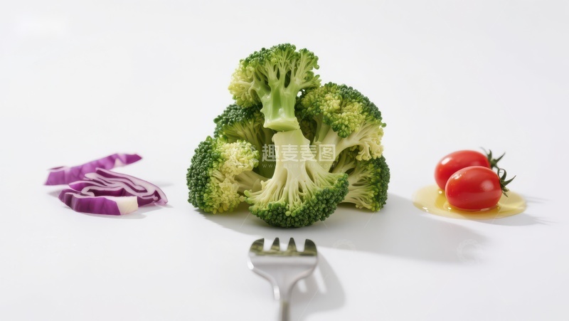 高清大图下载【趣麦麦图】新鲜蔬菜与叉子的静物组合