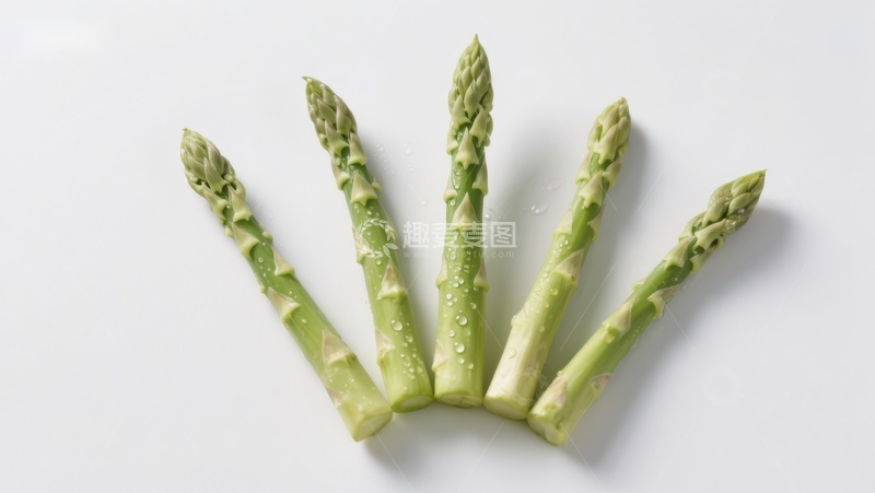 高清大图下载【趣麦麦图】五根新鲜芦笋排列展示