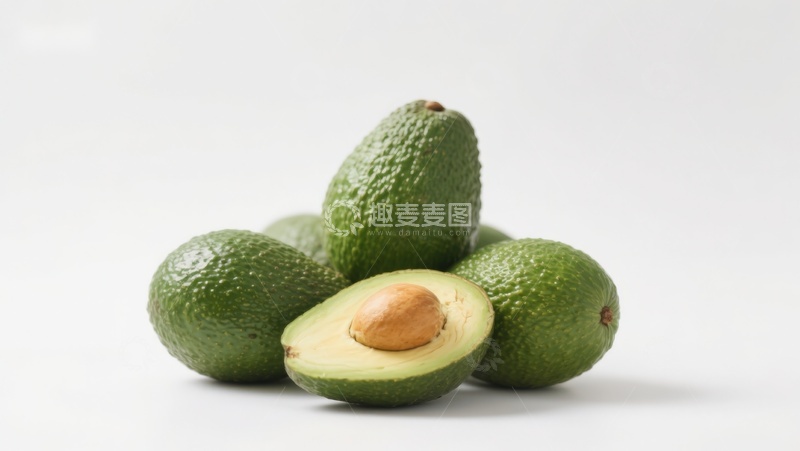 高清大图下载【趣麦麦图】新鲜牛油果静物展示
