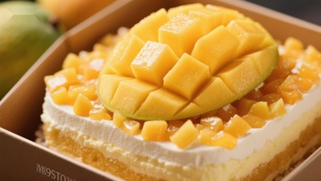 芒果奶油蛋糕，鲜美诱人